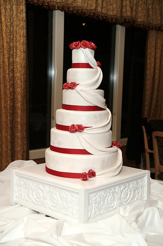 Red on white Wedding Cake Posted on Thursday June 18th
