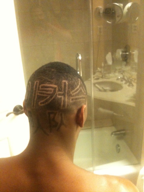 Ron Artest has “Lakers” shaved