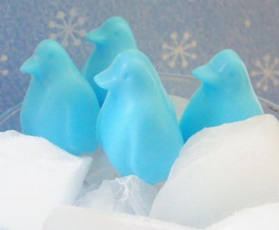 Winter Wedding with ice blue decor and white How about these adorable 