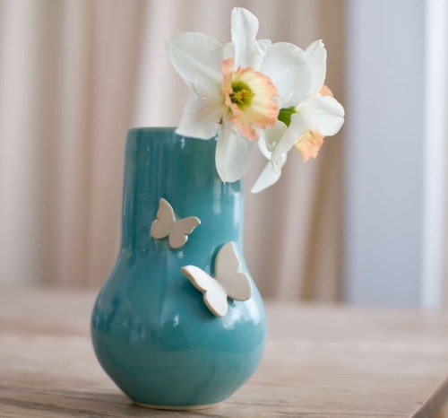 emmalamb:

Butterfly Vase- Robin’s egg blue ~ Christine Tenenholtz aka Red Hot Pottery ( website : shop : shop : blog )
