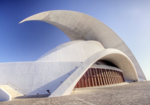 spatula:

Tenerife Concert Hall - Santiago Calatrava
