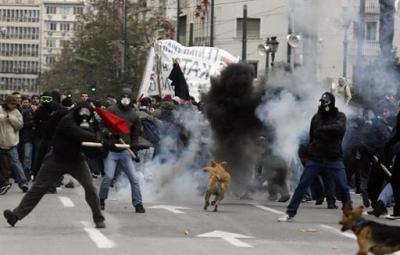 (9 jan 2009) On a battle on the streets, one year after the murder 
of 16y Alexandros by cops 