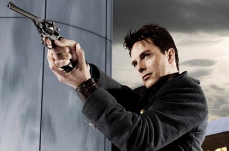 just finished season three love the tie in with the face of boe brilliant