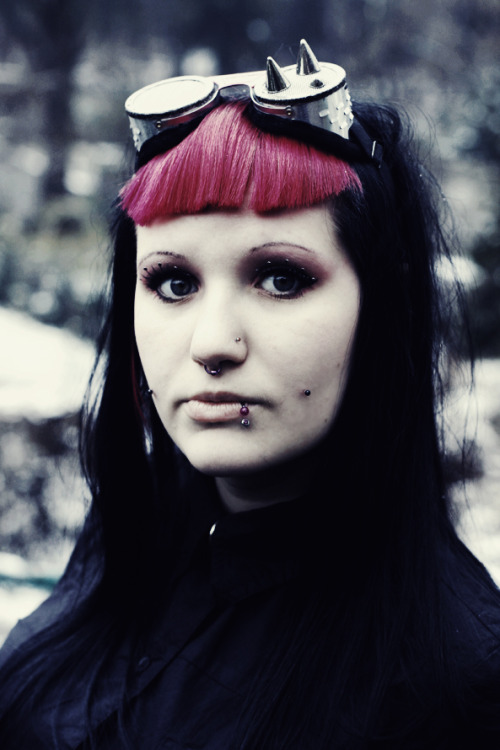 Posted May 24, 2010 at 6:00pm in piercing septum nostril cheeks piercings