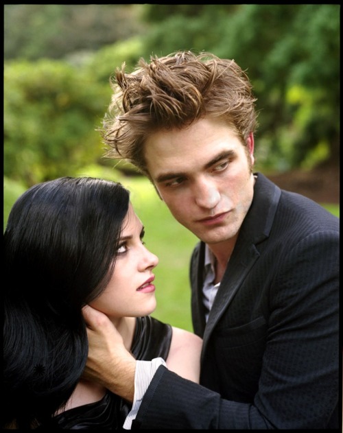 kristen stewart and robert pattinson photo shoot 2011. Tags: Robert Pattinson Kristen