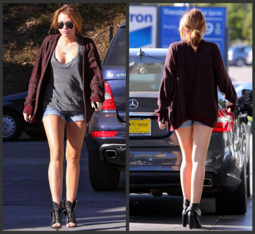Miley Cyrus Legs Source mileycyrusmc 