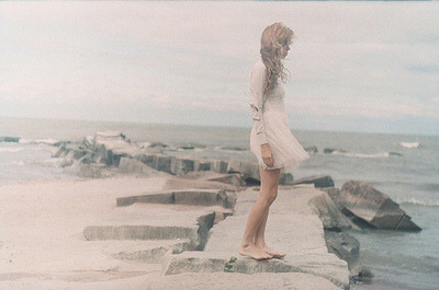 clarissecunha:

Someone to hold me tight that would be very nice. Someone to love me right that would be very nice. Someone to understand each little dream in me. Someone to take my hand, to be a team with me. So nice, life would be so nice. If one day I’d find someone who would take my hand and samba through life with me. Someone to cling to me, stay with me right or wrong, someone to sing to me, some little samba song, someone to take my heart and give his heart to me. Someone who’s ready to give love a start with me. Oh yeah, that would be so nice, I could see you and me, that would be nice.
