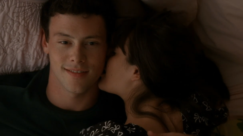 lea michele and cory monteith kissing. Finn Hudson (Cory Monteith)