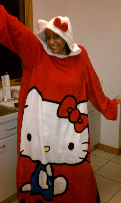 Hello Kitty Snuggie!!! / getyourliferight. so is someone gonna get me this or what. I don't want this…I NEEEED IIIIT