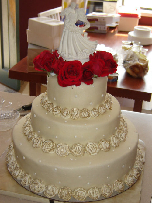 Parent's Grandparent's 50th wedding anniversary cake with Wilton cake topper