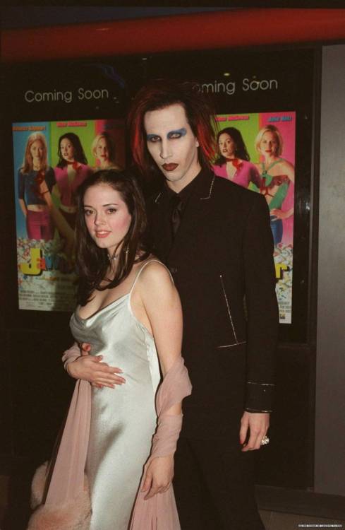 rose mcgowan and marilyn manson. rose mcgowan and marilyn.