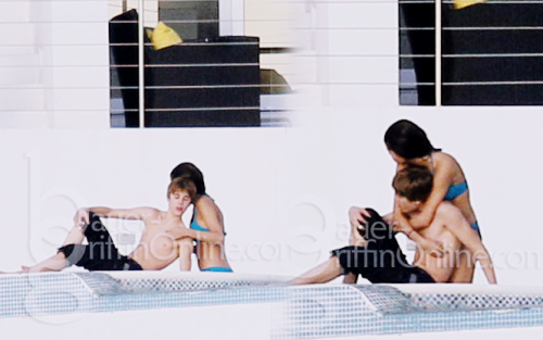 justin bieber selena gomez vacation. Justin Bieber and Selena Gomez