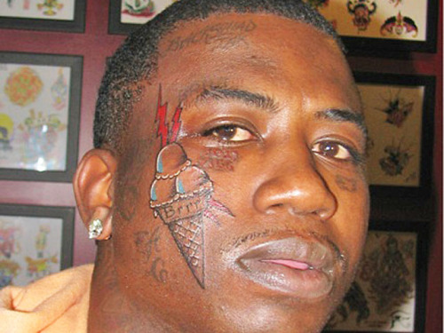 gucci tattoo on face. Gucci Mane#39;s new face tattoo.