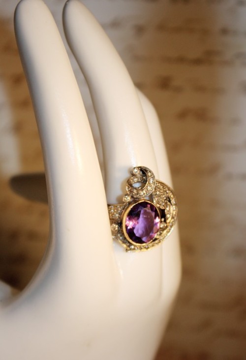 Antique Estate Amythyst w/Diamonds Ring  - 3.98k Oval Amythyst and 1.0k diamonds gold/silver Seriously, this ring… is stunning. I’m hyperventilating… is beautiful and I need it to be mine!