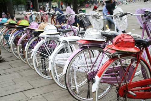 Jajaran sepeda di Kota Tua, Jakarta, Indonesia.
Submission by naditaceismifannisa. Thank you. :)