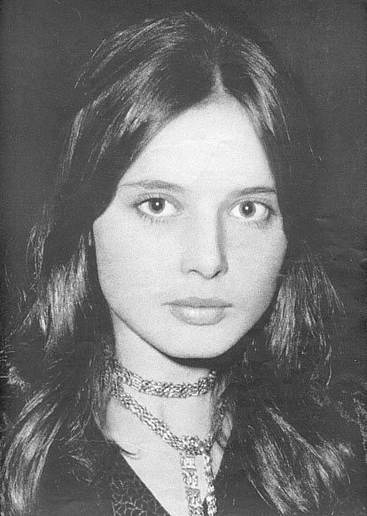 i've always thought Jade reminded me of a young Isabella Rossellini
