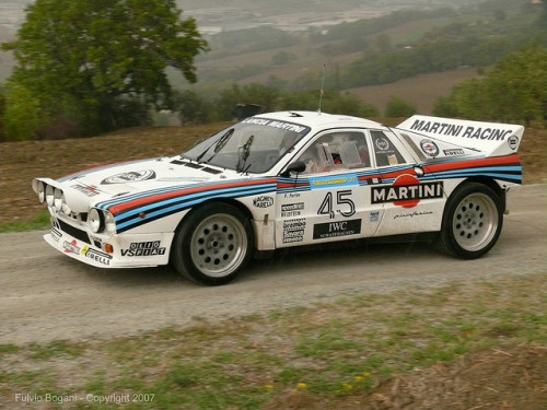 Posted 1 year ago Filed under lancia 037 rally race martini racing 