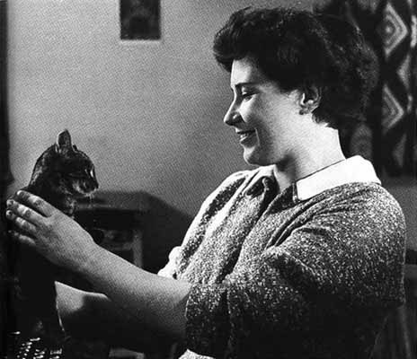 Young Doris Lessing and her kitty, her Nobel prize winning kitty.