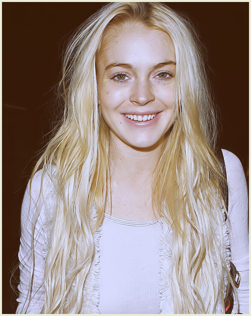 lindsay lohan without makeup. Lindsay Lohan No Makeup. Lindsay Lohan Rocks! Lindsay Lohan Rocks! stagi. Nov 5, 06:39 PM. I think it would be cool to use your phone for payments and some