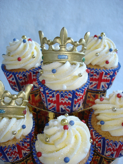 the royal wedding cupcakes. Royal wedding cupcakes by