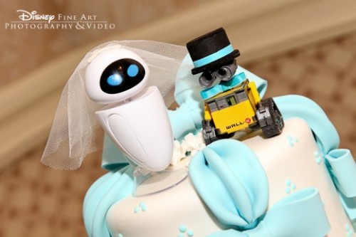  via Wedding Cake Wednesday WallE Disney 39s Fairy Tale Weddings 