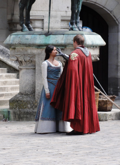 Merlin Cast Bradley James and Angel Coulby filming messing around in