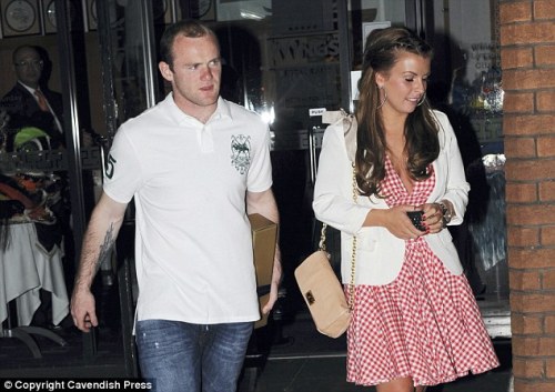 wayne rooney wife. Night out: Wayne Rooney and