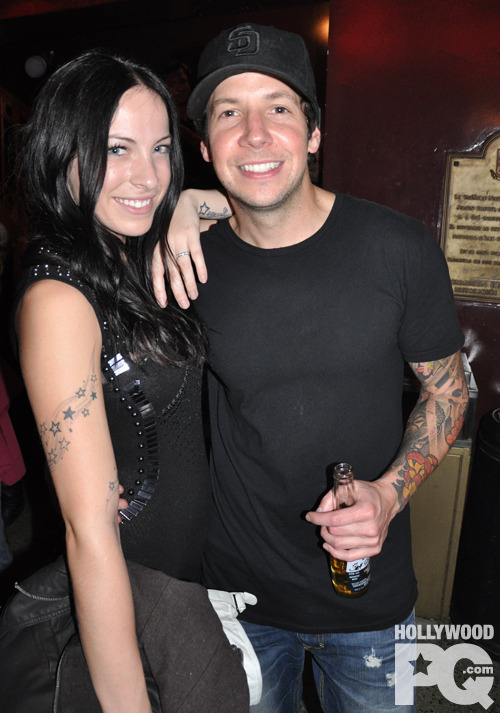 Posted 12 months ago with 33 notes pierre bouvier simple plan Marie Mai