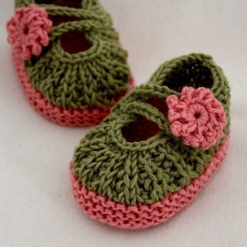 Baby hats and booties - ~ Bev&apos;s Country Cottage ~