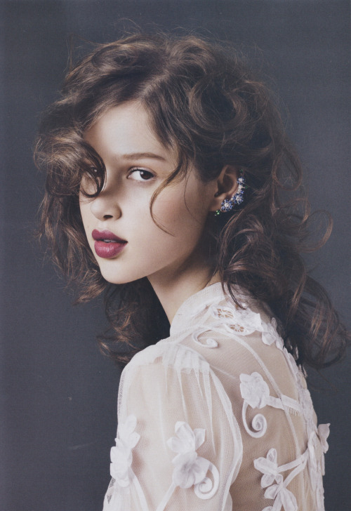 Anais Pouliot photographed for Lula magazine by Damon Heath Scan by me