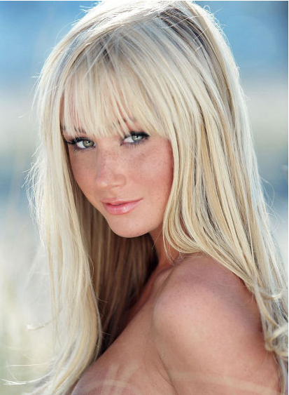 For official Sara news follow her on Twitter saraunderwood