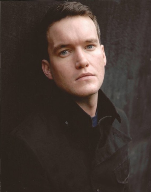 Gareth DavidLloyd is too gorgeous and talented and sexy Source gdlspam 