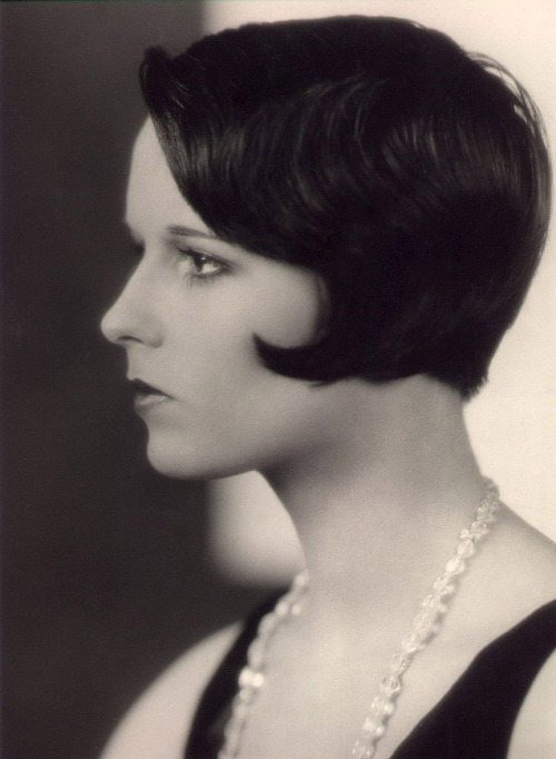 ikhpicture:

Louise Brooks

