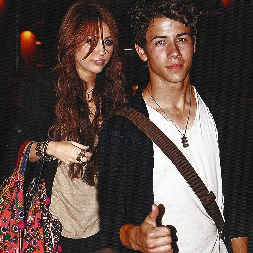 miley cyrus &amp; nick jonas // requested by -&gt; francysposmiley.tumblr.com