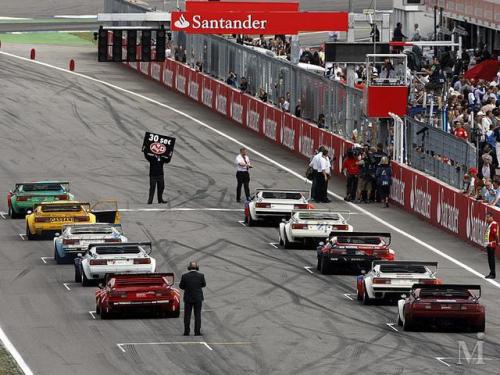 Bimmers BMW M1 racing cars at the start line