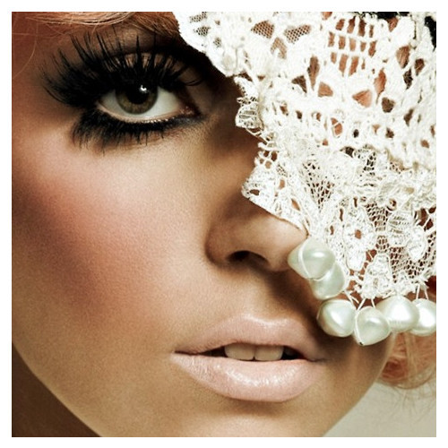lady gaga icon by bella, use.   (clipped to polyvore.com)
