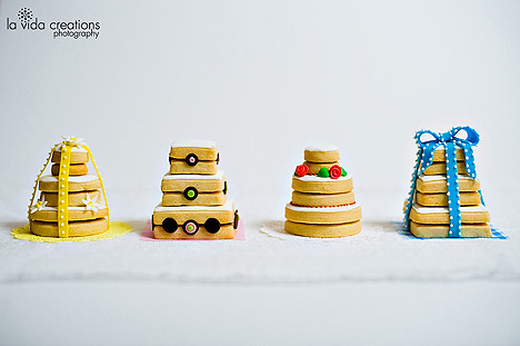 Mini Cookie Wedding Cakes