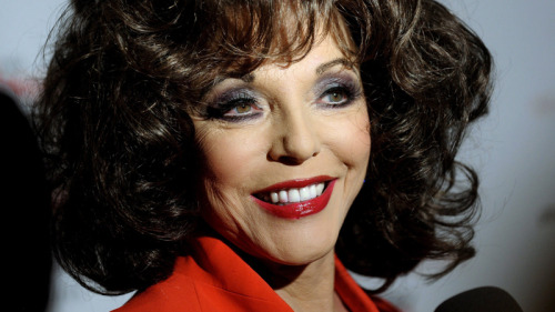 Joan Collins beleives that there is only one true Hollywood beauty left