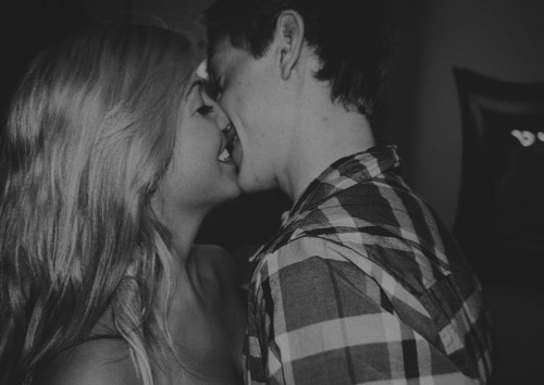 The feeling you get when you&#8217;re kissing and smiling at the same time ♥