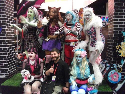fkjdsfjs is this monster high cosplay