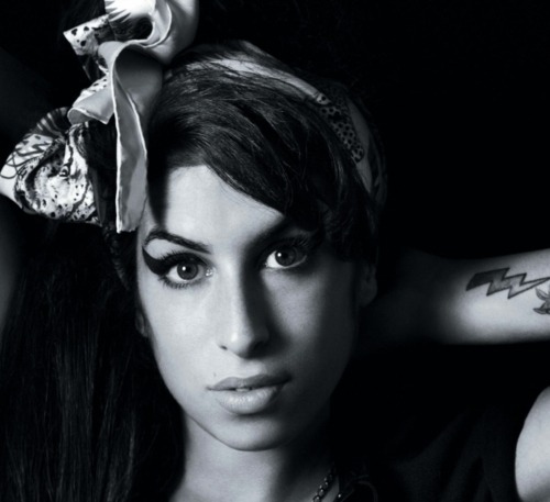 amy winehouse black and white photography rip
