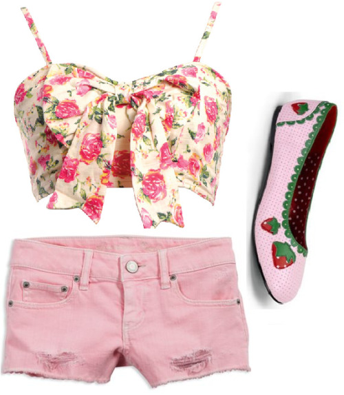 Your typical girly girl: ♥ ♥ ♥