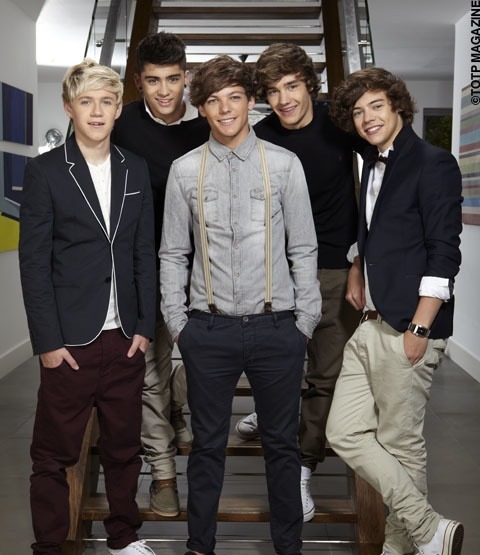 livingaonedirectionlife:  My new favorite picture of them. ♥ 
