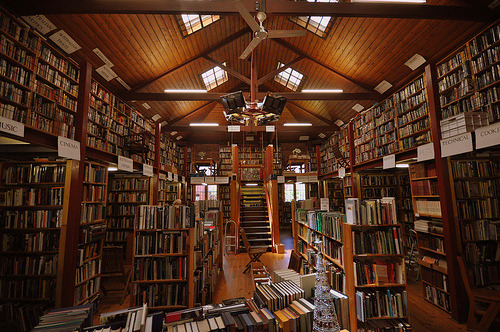 Book Now Bookshop in Bendigo, Victoria, Australia. Book Now is a rare and out of print secondhand bookseller that was established by proprietors Jill and Garry Murray in 1984 in the provincial Victorian city of Bendigo. The bookshop now has a selection of 50,000 plus good quality used books. They are housed in relaxed surroundings in a nineteenth century wine and spirit merchants&#8217; premises with a mezanine floor and a cellar. 1 Farmers Lane Bendigo, Victoria Australia 3550 Photo by Canon Reflex 